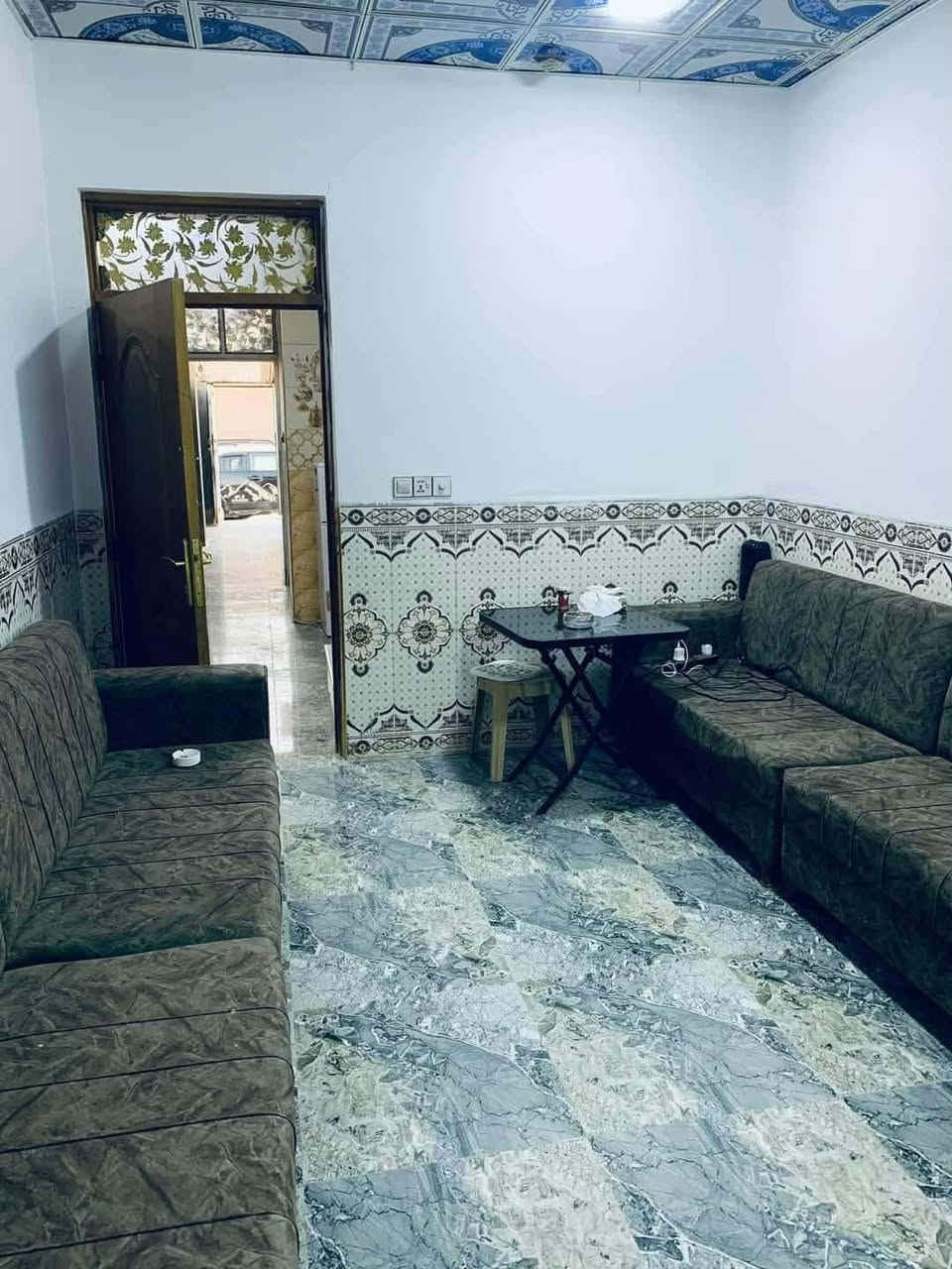 ✨#عاجل_اعلان_رهن_كلش_نظيف دار للرهن  100متر نجف حي النداء   شارع 60العرضي قرب شارع المجمعات 
يحتوي على غرف وصاله ستقبال ومطبخ وصحيات مبلغ الرهن، 20مليون  مده سنتين  وقابل للتجديد
للاستفسار مراسله خاص 🛑🛑
@إشارة


**إذا كنت صاحب هذا الإعلان وتريد حذفه لأي سبب، رجاءا أرسل رسالة إلى الدعم الفني**