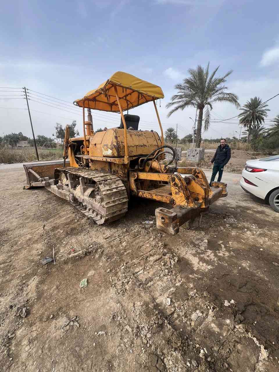 السلام وعليكم
بلدوزر للبيع موديل82 حجم65
ارقم وسنويه بغداد
محرك كير تركم مكفوله
جازه للعمل
***********
