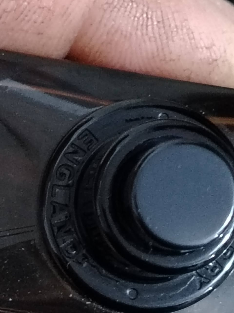 يا الله
للبيع عطر بربري هيرو بارفام 
مستخدم كما موضح 
تيستر
السعر 60 الف


**إذا كنت صاحب هذا الإعلان وتريد حذفه لأي سبب، رجاءا أرسل رسالة إلى الدعم الفني**