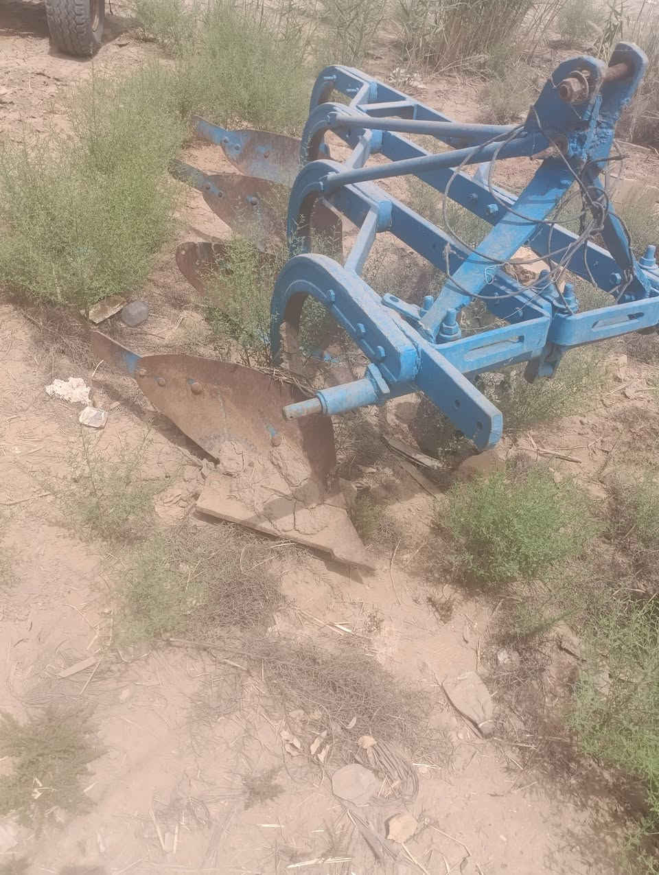 سلام عليكم فدان تصميم التركي حجم 17 دسن جدد كفاغات جدد لا طك بي ولا لحيم السعر 800وبي مجال ‏‪***********‬‏
