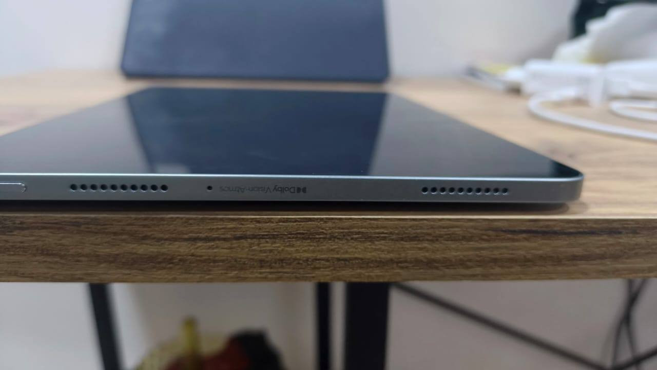 ايباد شاومي باد 7 للبيع
موصفات: 

المعالج:  Snapdragon 7+ Gen 3 🔥
يشغل ببجي 90 فريم ثابت 🤯

الشاشة:   11.2 بوصة - 144 هرتز - IPS LCD🫡

الذاكرة:   256GB و RAM 8GB 🔥

البطارية والشحن السريع8850 مللي أمبير - 45 واط يعني يطول وياك يومين ويشحن من 0 الى 100 بنص ساعه 

السمعات:  يحتوي على اربع منافذ للصوت من شركة عالمية 
Dolby Vision•Atmos 🔊

الجهاز متكامل تماما الجهاز اي خدش ما بي على وضع وكاله بعده جديد استعمال دراسة فقط!!! 

الون المميز 😍

مكاني نجف شارع المطار القديم

الاستفسار:  ***********

السعر 350الف  مع كامل ملحقات شاحنة و كفر مغناطيسي و لعلبة
