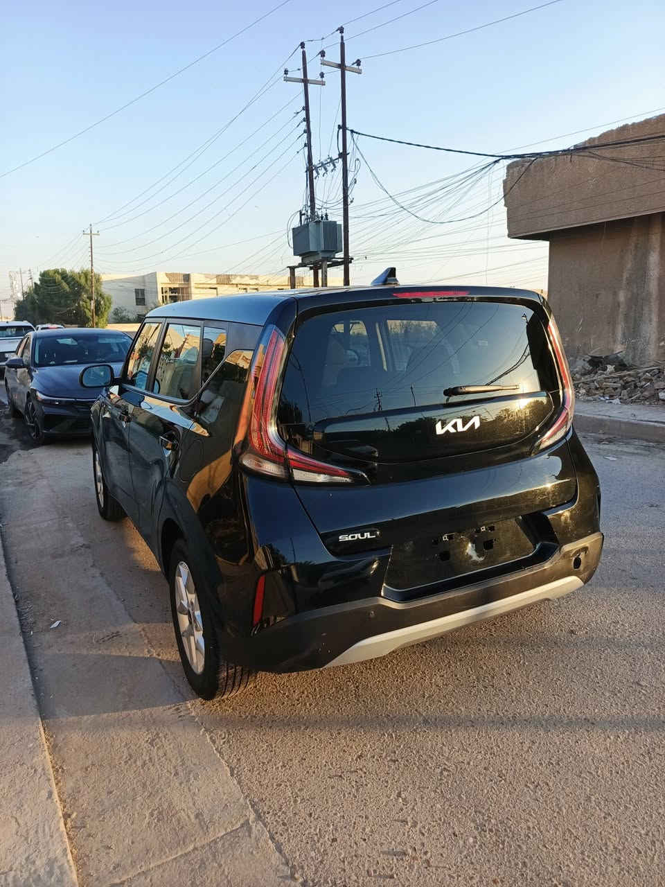 السلام عليكم صول 2024 ماشيه 17 الف حادث بس دعاميه ابدله نفس الون يعني السياره بدون صبغ صور الحادث بالمنشور بدون رقم السعر 135
مكاني بغداد الدوره ***********
