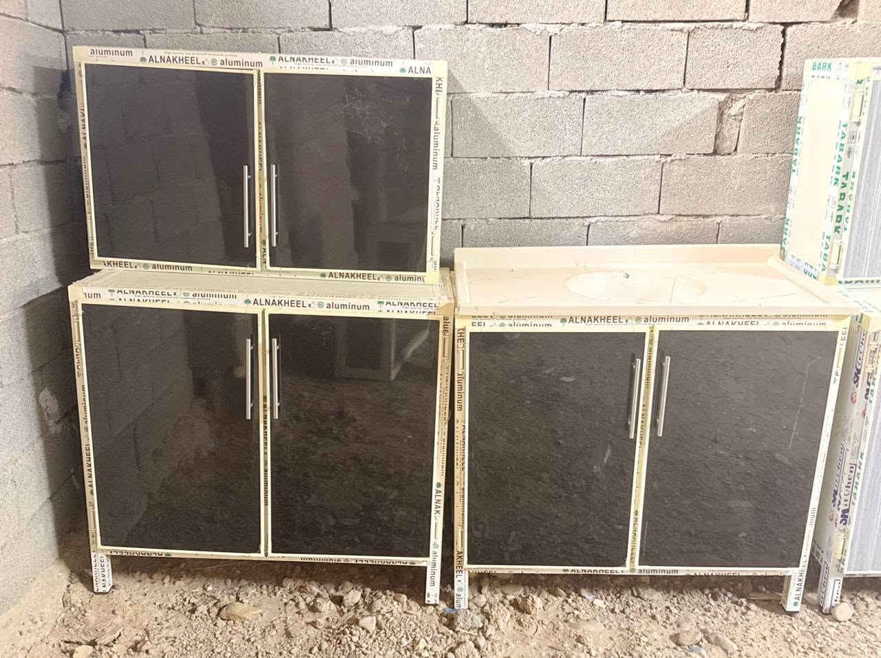 🔹 كاونتر متر مع سنك متر 
🔹 شغل مرتب وحلو جداً 👌
💰 السعر: 200 الف فقط
🚚 التوصيل:
✅ داخل بغداد: مجاناً
✅ الأطراف: 10 الف 
✅ المحافظات: 25 الف


**إذا كنت صاحب هذا الإعلان وتريد حذفه لأي سبب، رجاءا أرسل رسالة إلى الدعم الفني**