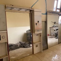 الموصل • حي البكر • ٢ مرايات و٣ رفوف