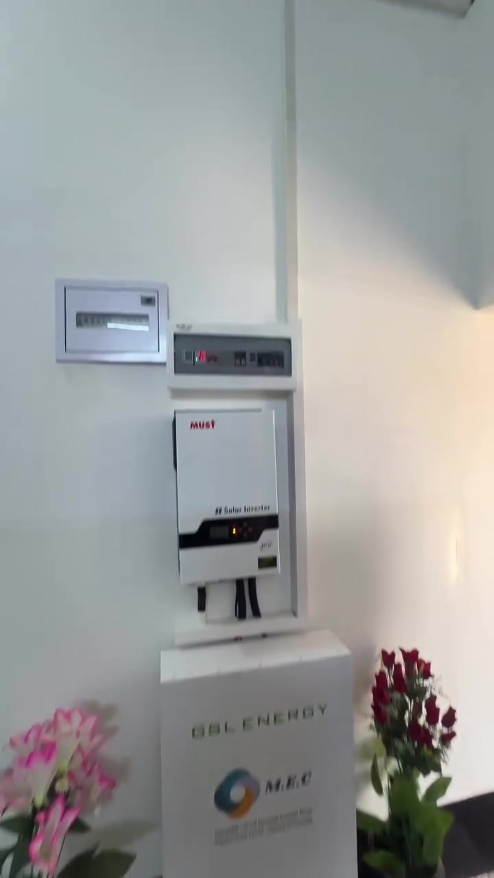 بيتك أجمل مع
قوة الشمسSunpowerالمهندس باسم الحسن
اختر منظومتك يوجد نظام اقساط نقد 
بهاء الحساني ***********
احمد اسماعيل ***********
