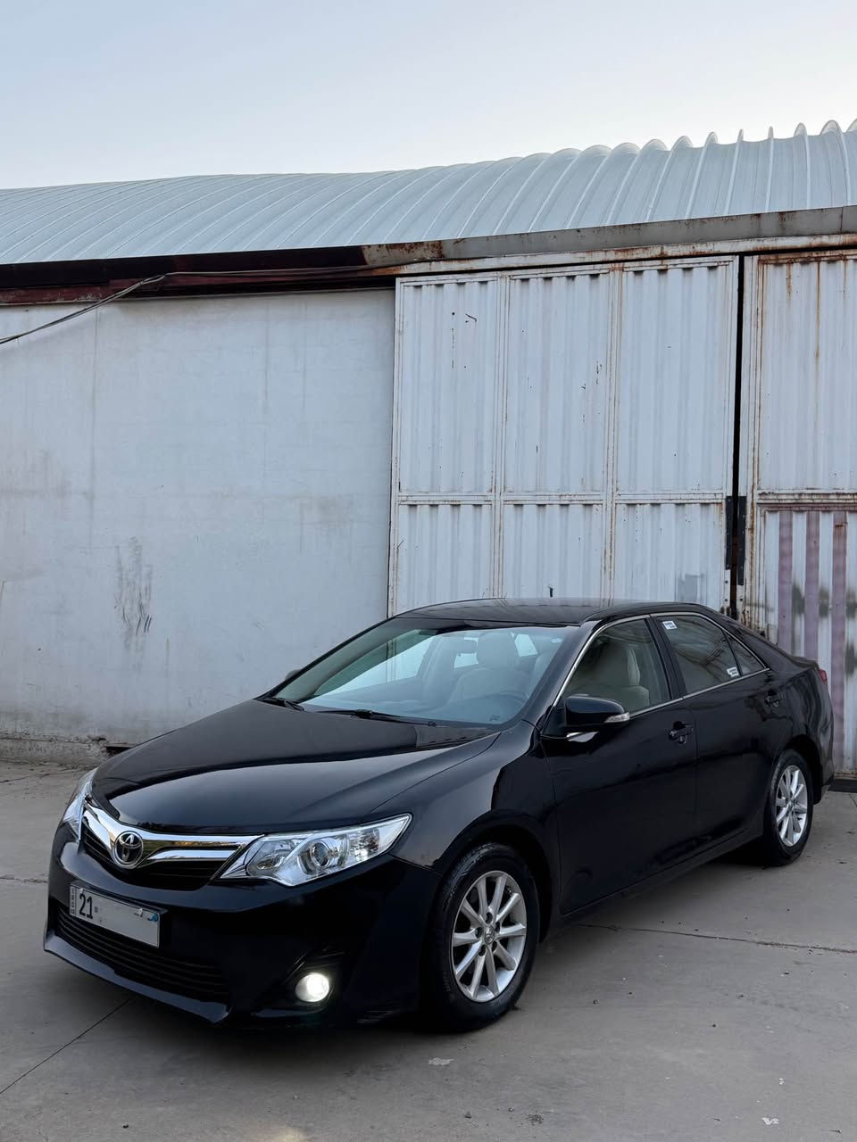 کامری مۆدێل 2014 خلیجی
ناو زەردو شاشەو کامێرە
حەقیقی 236.000km ڕۆشتوە 
مەکینەی نەکراوەتەوە
دو درگای بەس پەمپە 
سەنەوی تا 2031 تازەیە
125$مەجال
***********
*********** السليمانية, العراق
