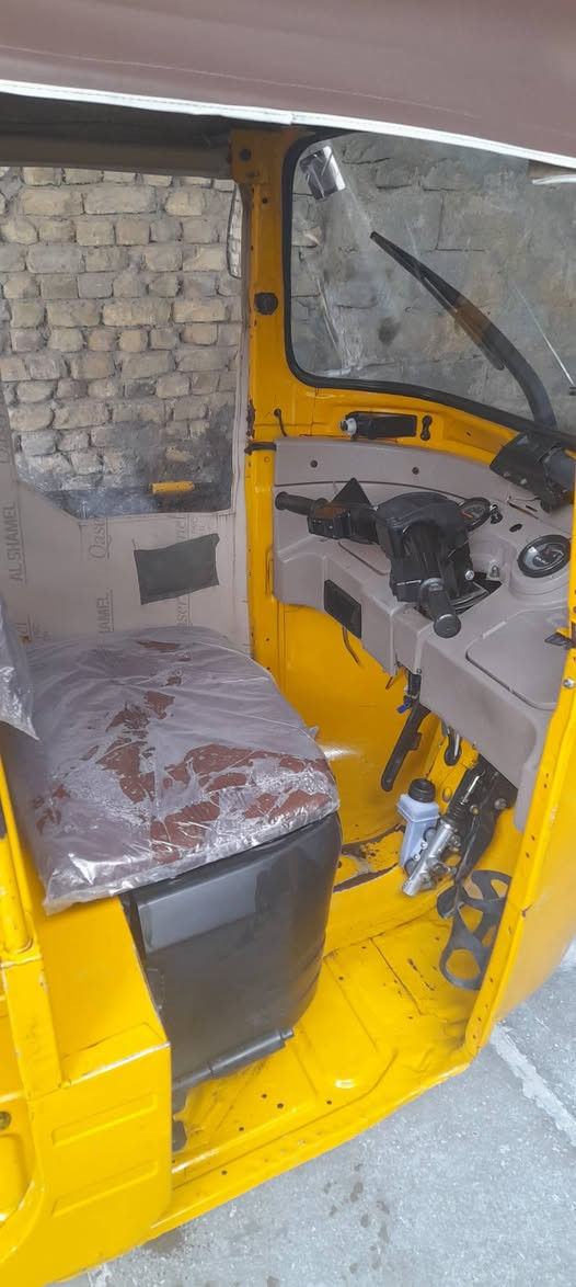 سلام عليكم تكتك للبيع مرقم باسمي تحويل ثاني يوم  مديل 18 
سعر 5500وبيه مجال
العنوان مدينه الصدر
***********
