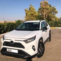 Toyoto rav4 2021 xle  فول مواسه‌فاته‌ (ئۆتۆ هۆڵد , برێك به‌سمه‌ , به‌س...