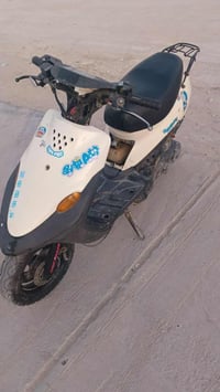 للبيع بيجي 9 زروف ب150 وبيها مجال مراسله على رقم 07740702989 غير متواج...