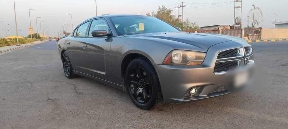 السلام عليكم
اعادة نشر بسبب للوعود الكاذبة 

جارجر ادوات خليجي كفالة من الكص و السرقة و العشائر فول مواصفات باتري جديد تخم تاير جديد حدادية نضيفة بشكل كهربائيات مضبوطة بشكل لايت عالي يخبل دواخل كلش نضيفة شاشة كبيرة سماعات دمام اربع بصمات تحكم و تدفئة بالمري تحكم استيرن كامل تبريد تدفئة بالكشن كفالة مكينة كير كفالة بشرط ٢٦٠ تمشي وين متريد سيارة مال جناي مكانها بالعمارة بيها ارقام فقط السعر ٧٣ وبي مجال للشراي 

***********
