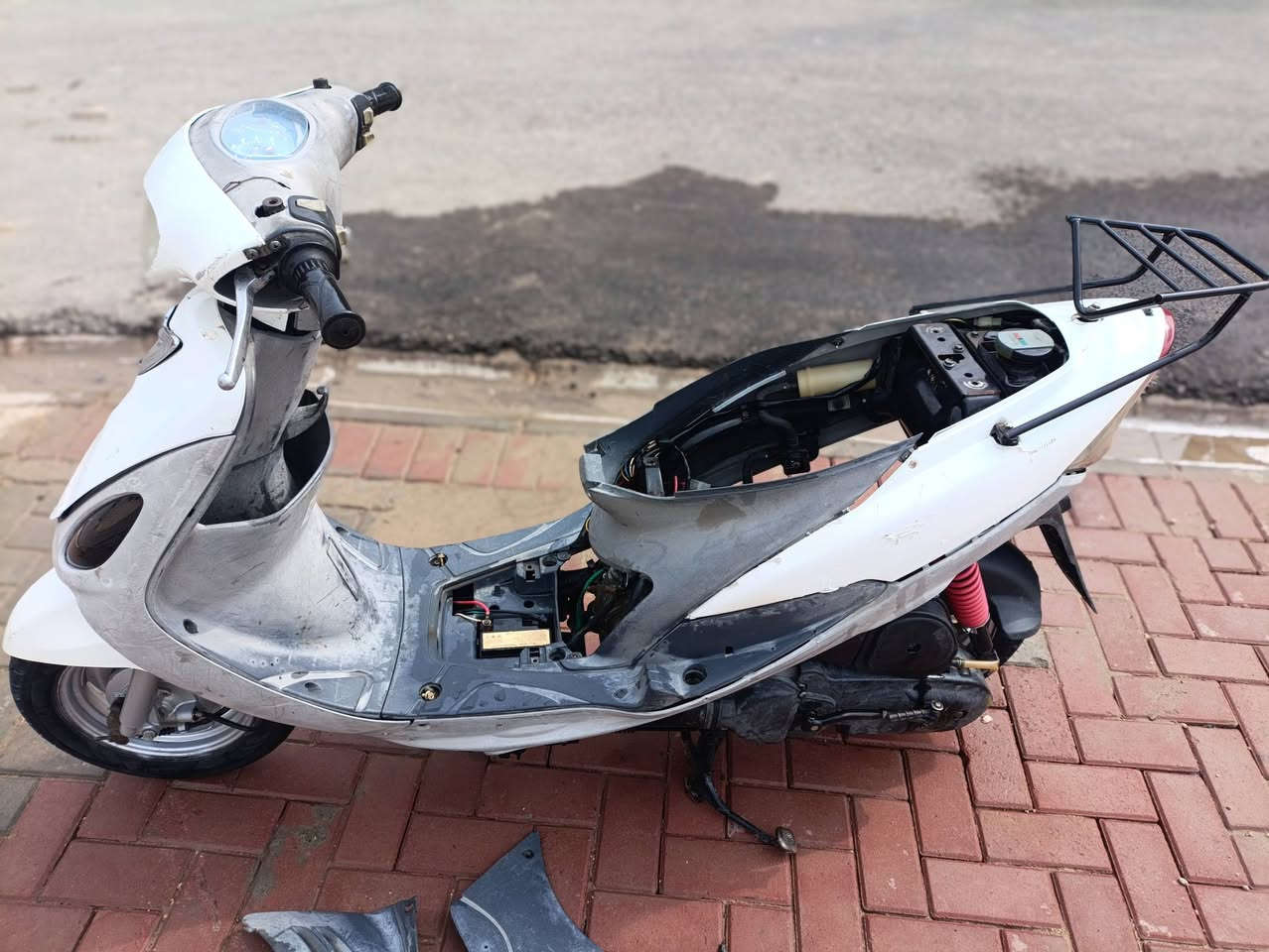 سلام عليكم ماكس منغولي للبيع
(مفتوحة ) سعر 450 أو بيهة مجال مكاني الديوانية الحمزة 
 رقم ***********
