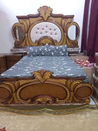 غرفه نوم عراقيه للبيع نضيفه مستخدمه  ٠٧٧٠٨٢٩٩٥٥٠