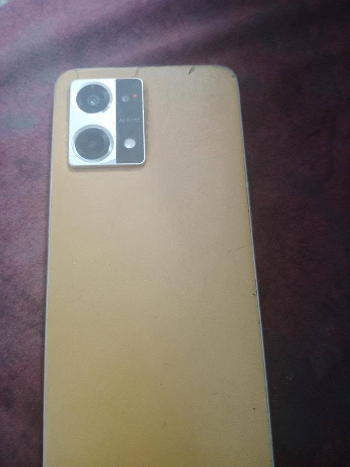 مبايل للبيع ( OPPO) يشغل 60 افريم سلس للغايه السعر خاص في بغداد


**إذا كنت صاحب هذا الإعلان وتريد حذفه لأي سبب، رجاءا أرسل رسالة إلى الدعم الفني**
