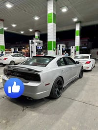 جارجر 2012 اصل معلاية 15 رقم بغداد سيارة ماشية ٨٨ بالكارتون  صبغ 5 قطع...