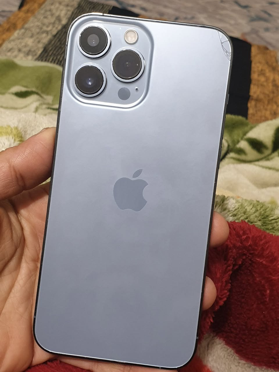 للبيع اي فون13 برو ماكس دبل سيم كارت فاقد شبكة سيم كارت ومبدل شاشة وضهر بطارية٨٨ جهاز فقط بدون اغراض ابيع قفل ٣٦٥ الف مكاني الاعظمية ***********
