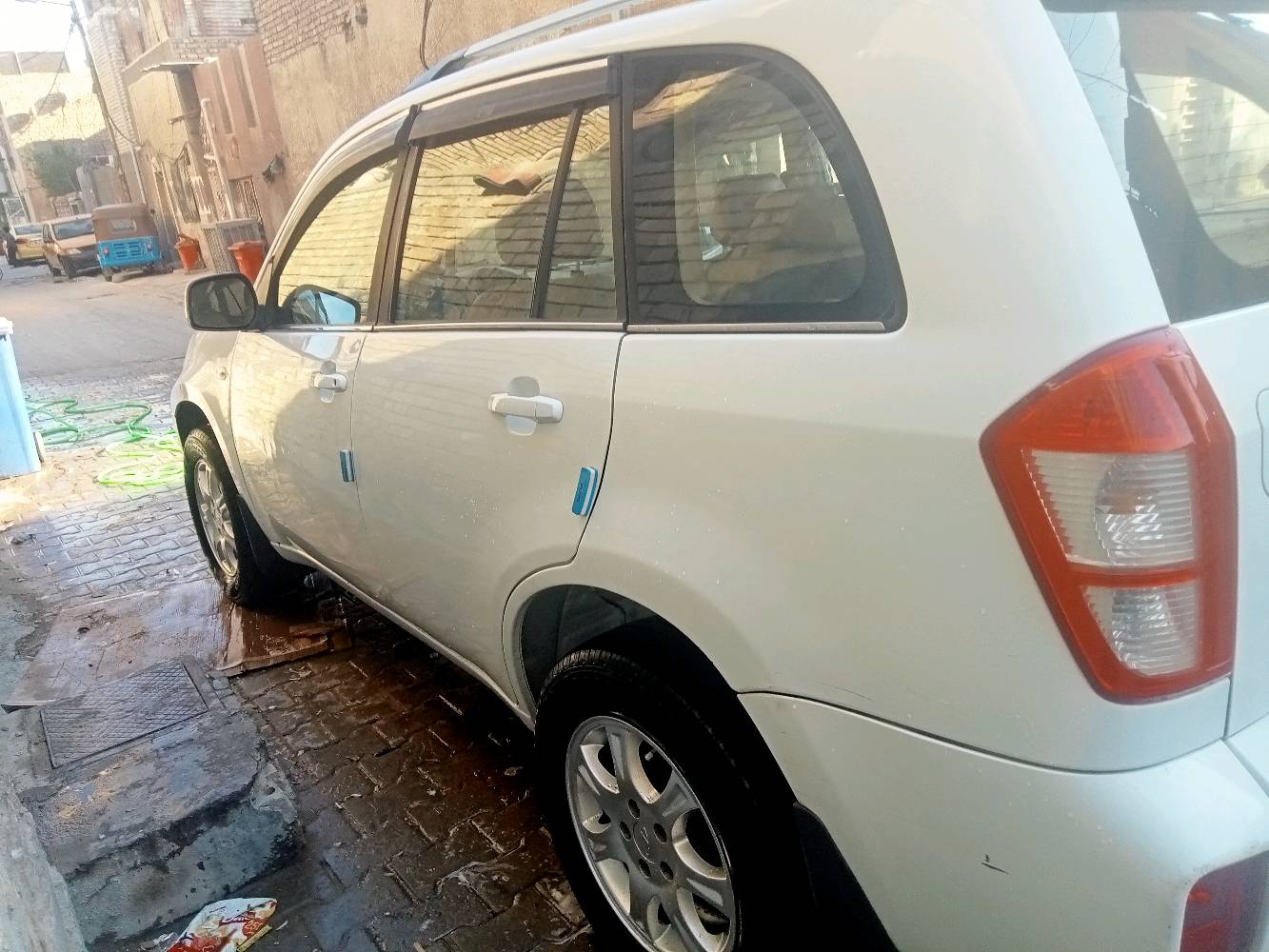 السلام عليكم. تيكو  موديل ٢٠١٤ كفاله كير ومحرك ستندر سياره جاهزه كلشي شغال بيها تدفئه وتبريد تخم تاير نظيف بيها صبغ بسيط جاملغ امامي والخلفي  رقم صاحب السياره***********
