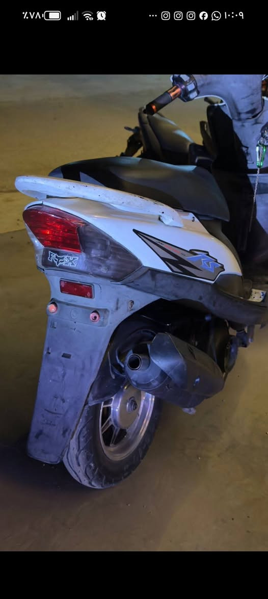 ماكس عدلة للبيع
الدراجه بيها ويل نجمه
اشاير اربع ولفات  
صالنصه اف ام
تعال او تدلل مكاني ديالى بعقوبه بهرز
السعر 575 تعال او تدلل
***********
