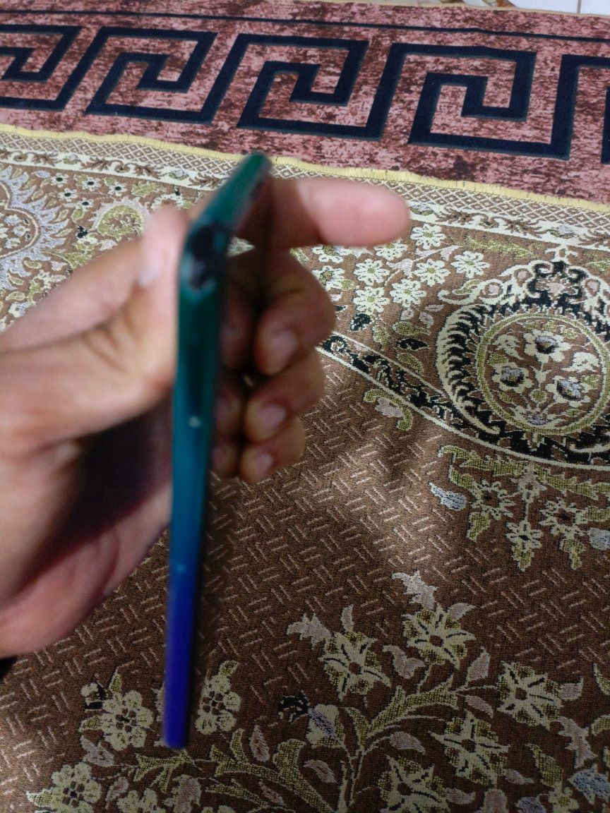 تلفون شغال ع فحص فقط شاشه مكسوره مماثر ابد اول تم ٣٠


**إذا كنت صاحب هذا الإعلان وتريد حذفه لأي سبب، رجاءا أرسل رسالة إلى الدعم الفني**