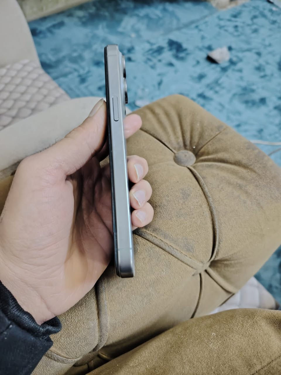 ايفون 15برو ماكس شرق اوسط ماستر مبدل شاشة نوعية جيداجدا بي شعارين من ابل مابي غراض فقط جهاز اريد اراوس ونطي فرق فقط مراوس ***********  مدينة الصدر
