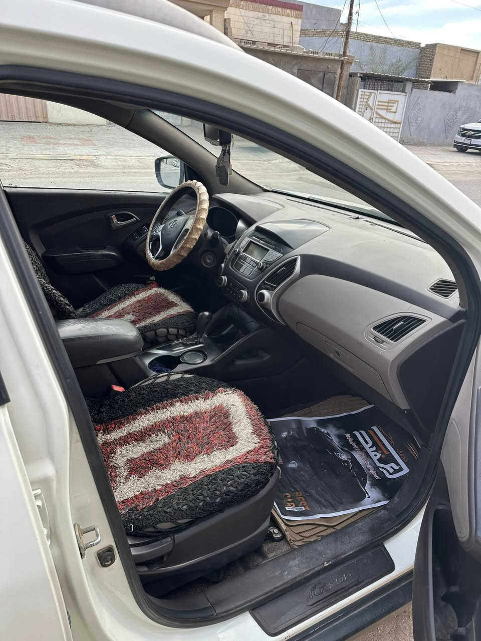 للبيع توسان2011 وارد خليجي شركة الدوليه السعر 125 بسمي السياره مكاني كربلاء الحر رقمي***********
