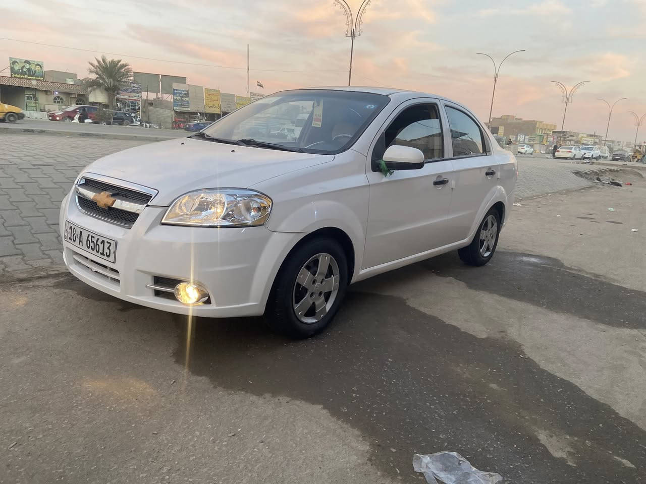 السلام عليكم 
افيو موديل 2010 الشركة العامة
السيارة مكفولة من ضربةً وتبديل بية صبغ  احزام للجماليه 
كير محرك مكفولات
حدادية امامي خلفيي جديدة تخم تاير رقم بابل 
مكان السيارة بابل 
سعرها 67 بيه مجال بسيط 
***********
