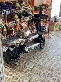 مطور شحنه للبيع فول بطاريت جديد نضفه فول سعر 220 توصل عل رقم 077020685...