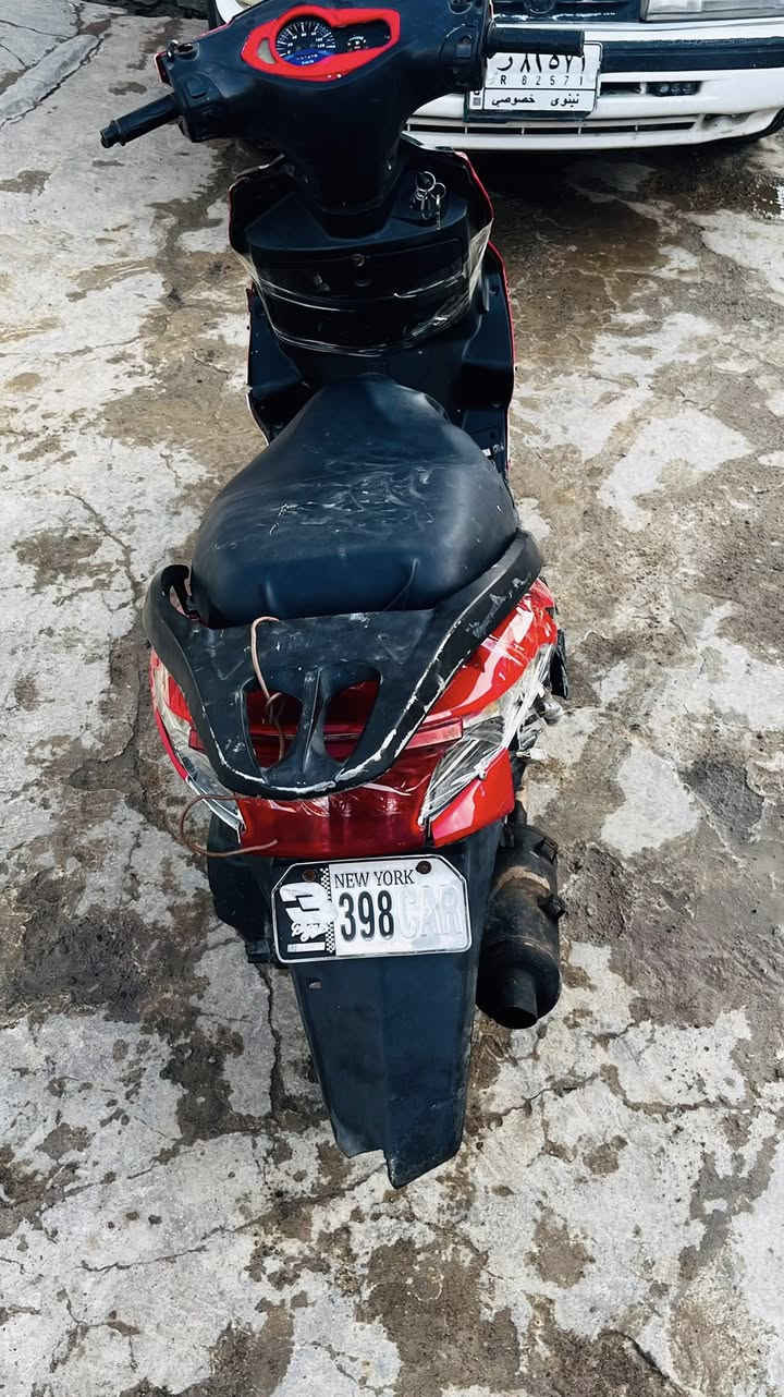 ماطور كدام العين ما بي شي بس يرادلو باتري هندر ما بي كهربايات شغاله ماطور ماشالله سريع وما بي عطل السعر180مكان موصل مزارع زيونه***********
