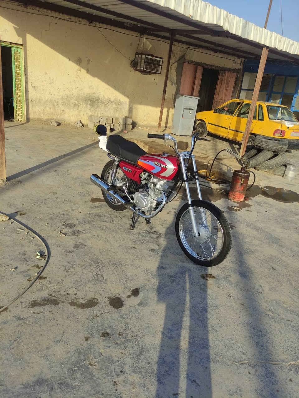 سلام عليكم دراجة وراق سكنر صارلي شهر من معمري سعر 800بي مجال قليل 
@


**إذا كنت صاحب هذا الإعلان وتريد حذفه لأي سبب، رجاءا أرسل رسالة إلى الدعم الفني**