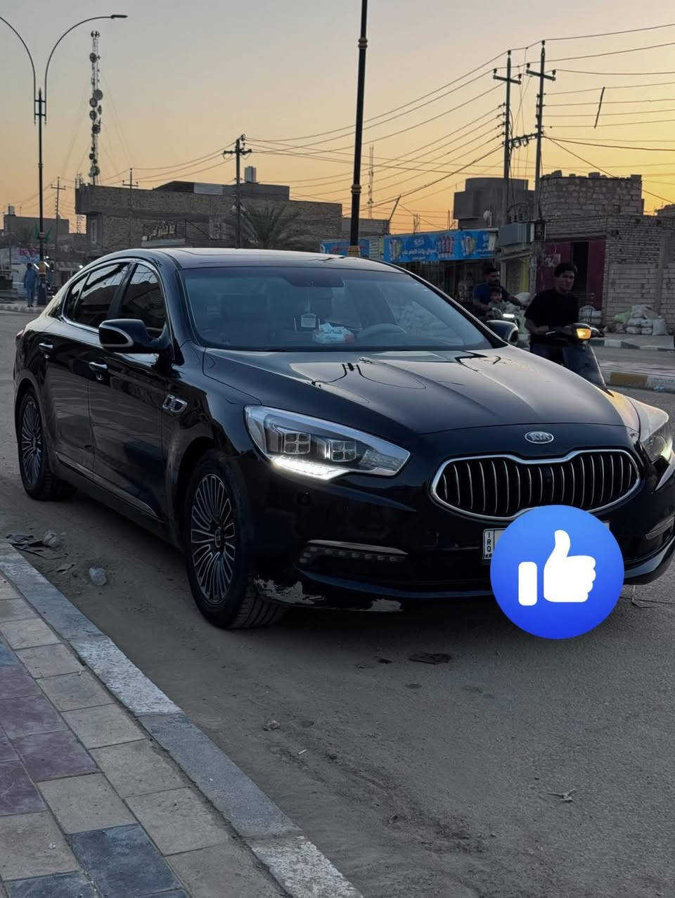 � للبيع كيا كوريس 2014 فئة أولى (فل أوبشن) 🚘
..رقم اربيل جديد سنويه بأسمي 

سيارة فخمة جداً ونظيفة، مناسبة للباحثين عن الراحة والأداء والقوة.

✅ موديل 2014

✅ فئة أولى (فل أوبشن)

✅ الممشى: 148 ألف كم

✅ محرك وجير بحالة ممتازة

✅ تبريد وتدفئة مقاعد

✅ فتحة سقف

✅ كاميرات وحساسات

✅ شاشة ومواصفات كاملة

🔹 ملاحظة للشفافية:

قطعة بارد ومصبوغة في الجاملغ الخلفي.

رصعة بسيطة في الباب الأمامي الأيمن.

السيارة بحالة جيدة جداً وجاهزة للاستخدام.

💰 السعر: 15,500 دولار (155 ورقة)

📌 قابل للتفاوض البسيط للجادين فقط.

📍 الموقع: النجف الأشرف – قضاء المناذرة

📞 للاستفسار والتواصل على الخاص أو الاتصال.  ***********.   

سيارة فخمة بسعر مناسب مقارنة بمواصفاتها، والمعاينة خير دليل.
