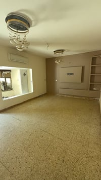 السيدية • ١٣٠م • ٣غرف