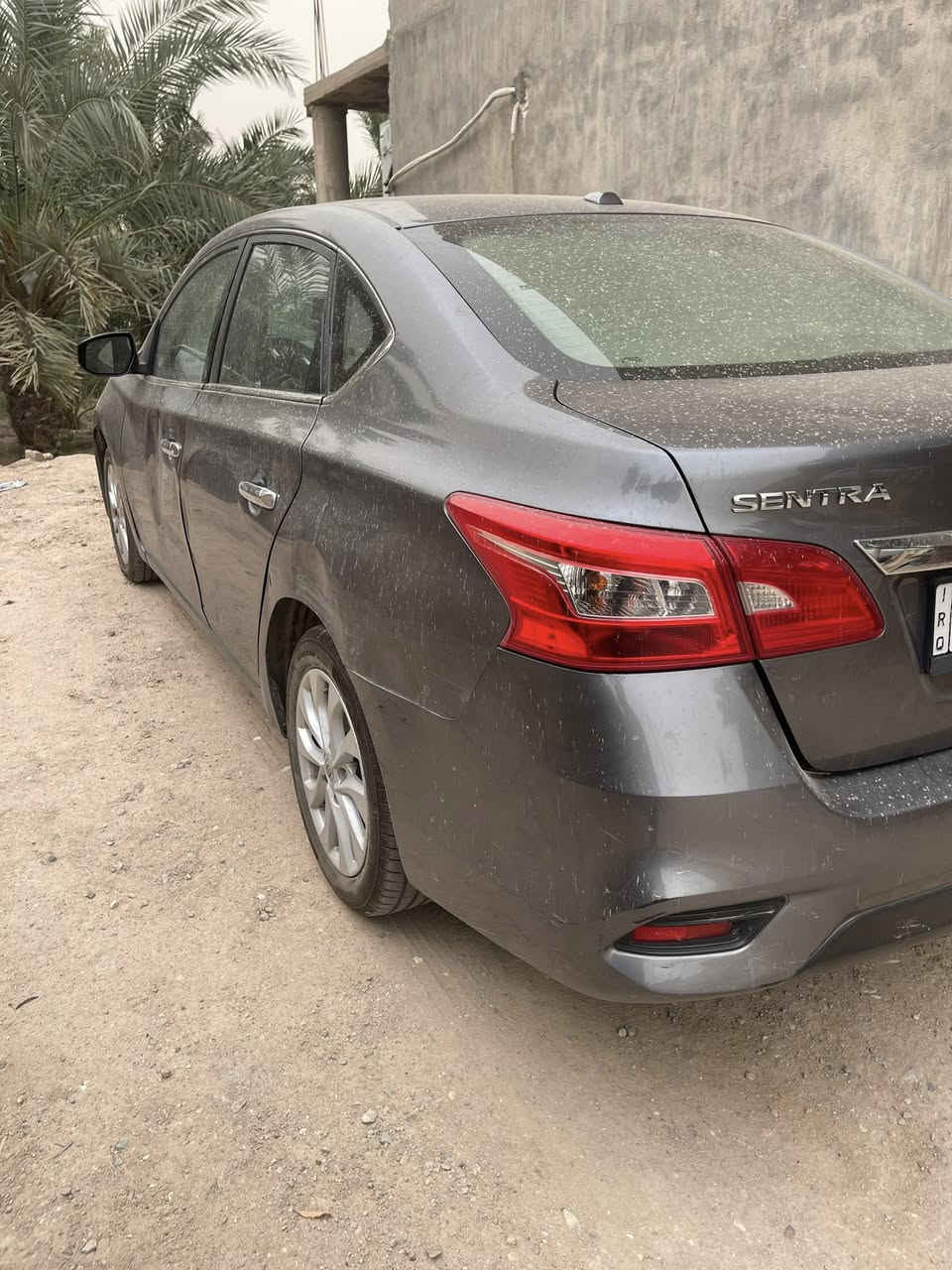 نيسان سنترا مديل 19.
*********** مكانها البصره باسمي سعرها 100 وبيهامجال
