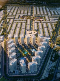 بيع مستعجل من المالك مباشرة شقة في مجمع فلورا جادة بغداد الزون الأول ط...