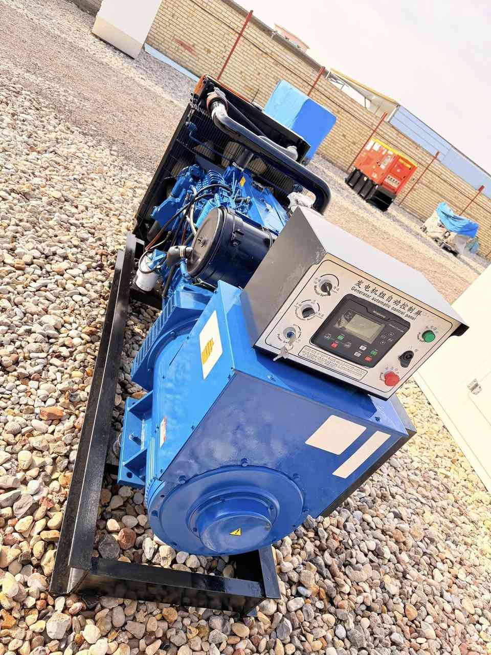 بيركنز لوفل 150 كيفي مشتغله 234 ساعة شرط زيرو 

وارد اوربي غير مستخدم بالعراق شرط الفحص والظمآن العنوان بابل ناحية الشوملي للاستفسار ***********
