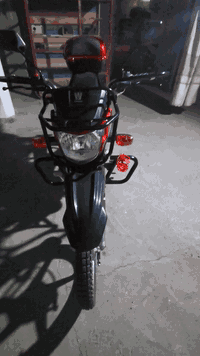 السلام عليكم دراجه هاوجي كير
للبيع موديل 2025 دراجه بعدهه جديده5كيلو ماشيه  بدون اوراق دراجه مال دراجه جمعيه السعر مليون و ونص بيهة مجال للشراي للاستفسار *********** 
او ***********
