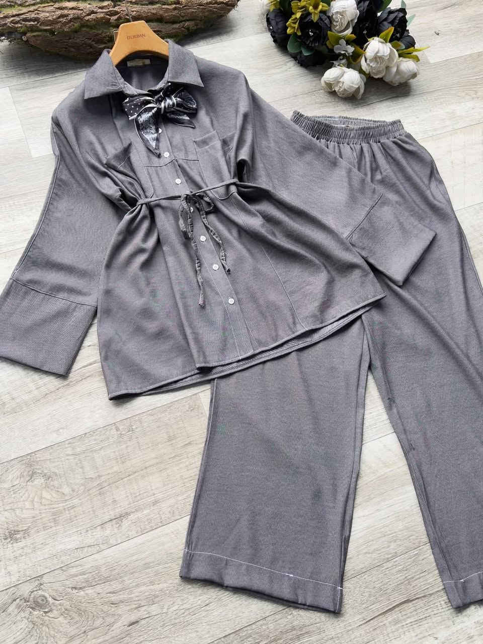 👇🏻😎👔جمال الالوان💙😍
🌸 سوت نسائي  👍 😍👍
#السسسعر__28ألف ___  ____
#القياسات_38_40_42_44_46_48
الخامه دابل ايطالي  الاصلي
#يوجد خدمه توصيل الفين دينار داخل قضاء المسيب 
توصيل محافظات 6الاف كافة المحافظات العراقية 
توصييييل الباب بيتكك ويدللون علينه الطيبين


**إذا كنت صاحب هذا الإعلان وتريد حذفه لأي سبب، رجاءا أرسل رسالة إلى الدعم الفني**