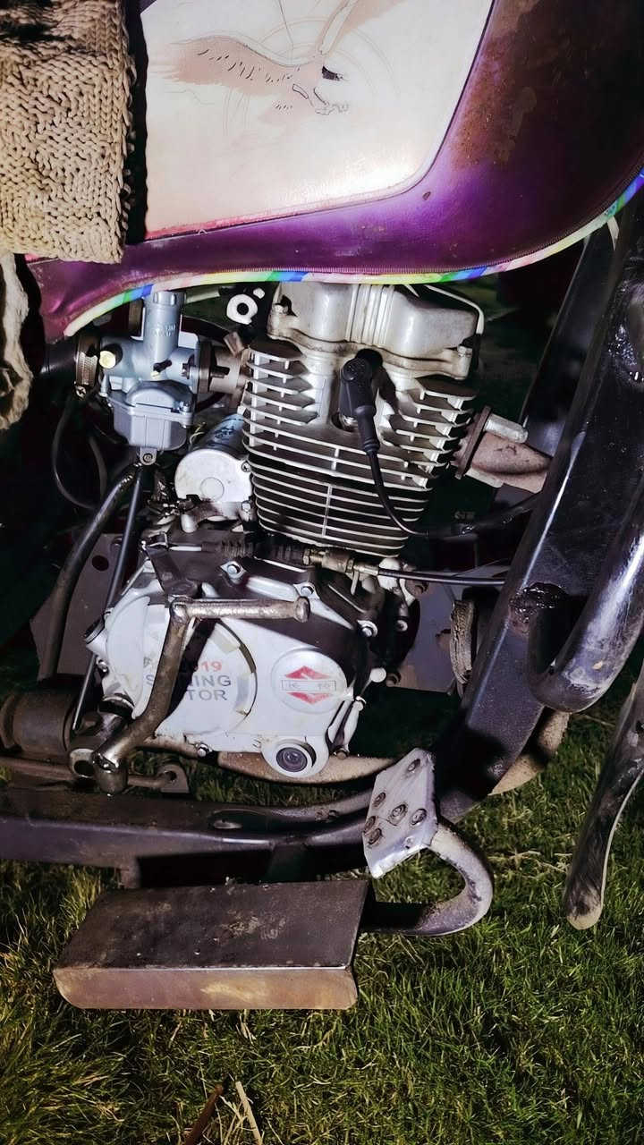 السلام عليكم ستوته للبيع كلك كلك كلك أوراق ضاعت عندي مكفوله من السرقه اتكفلك ب قانون وب كلشي 
2016 مكينه 19 ستوته حلوه خير من الله مال جناي
السعر 800 وبيه مجال حك الجيه
مكان بابل جبله
رقم) ***********
