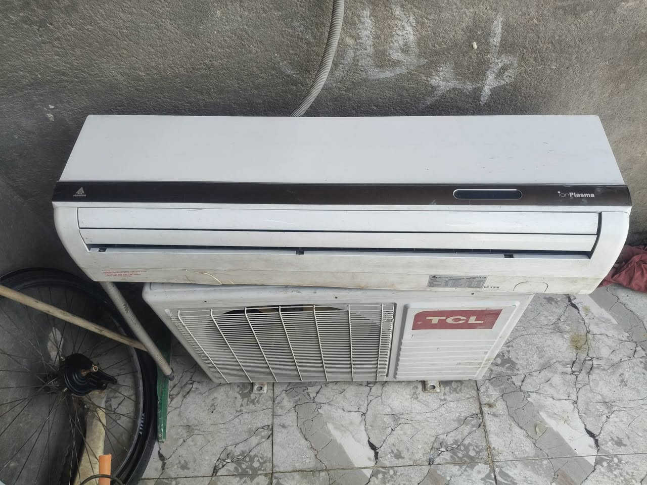 تبريد ثلج TCL طنين سعره 325وبي مجال شرط ما مصلح ***********
