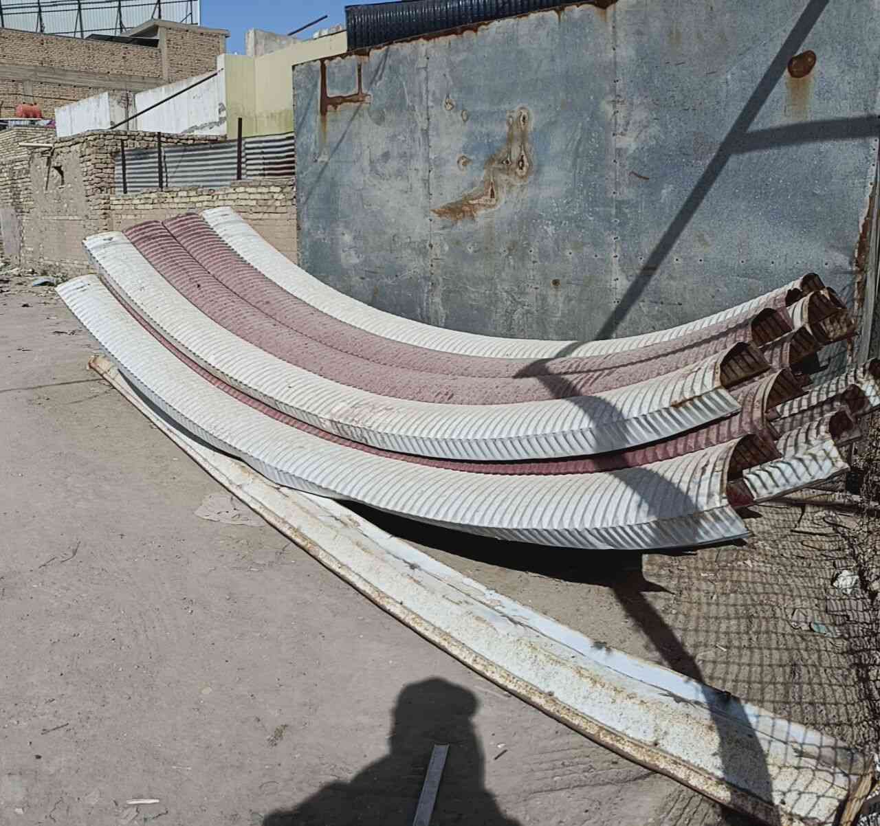 سقفة كيسبان طول 6 متر عرض 4 متر
مكان ديوانية حي العصري
للاستفسار الاتصال ***********
