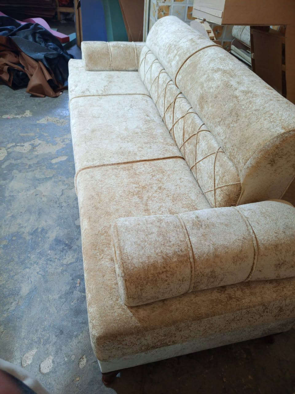 تخم 10 مقاعد ستندر سعر 550 توجد خدمه توصيل جميع محافظات العراق


**إذا كنت صاحب هذا الإعلان وتريد حذفه لأي سبب، رجاءا أرسل رسالة إلى الدعم الفني**