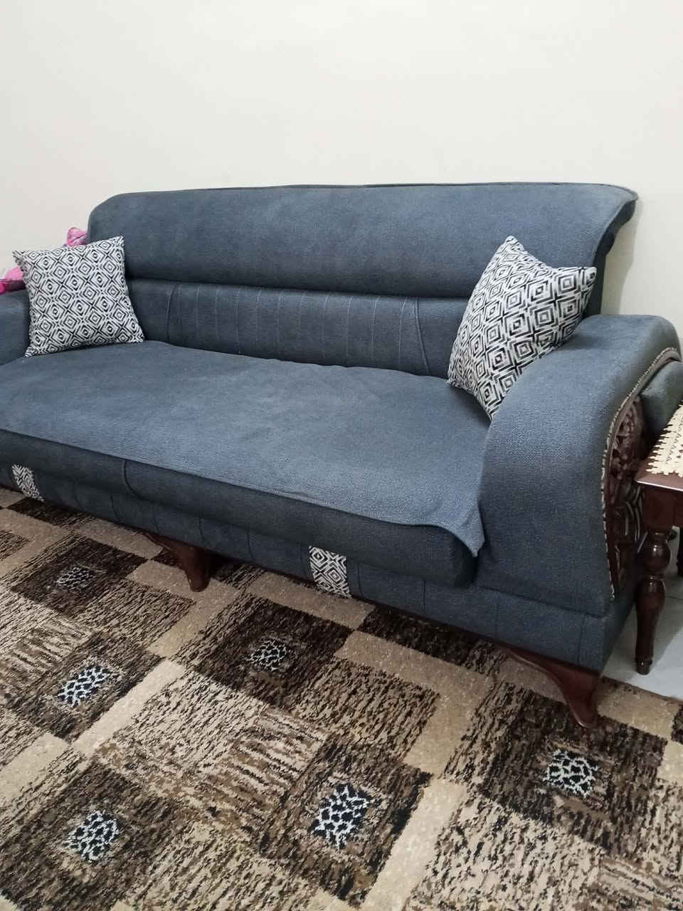 للبيع 10 مقاعد الله شاهد جديد 700 وبي مجال


**إذا كنت صاحب هذا الإعلان وتريد حذفه لأي سبب، رجاءا أرسل رسالة إلى الدعم الفني**