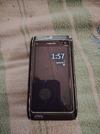 للبيع نضيف كلش  سعره 40 الاصلي اول ما نزل 2012 07703376949