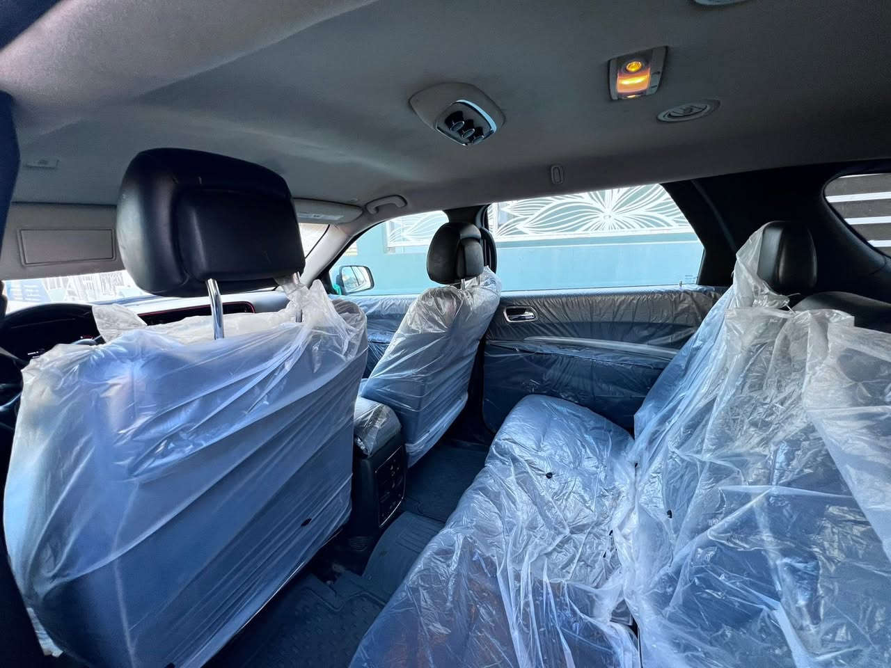 سلام عليكم
دورنگو 2021 فول موصفات عد لفتحه 
ضرره بابين وبنيد جماليه 
مكاني بابل شوملي 
  لسعر 250 وبيه مجال بسيط
التواصل 
‭0785 857 7956‬
