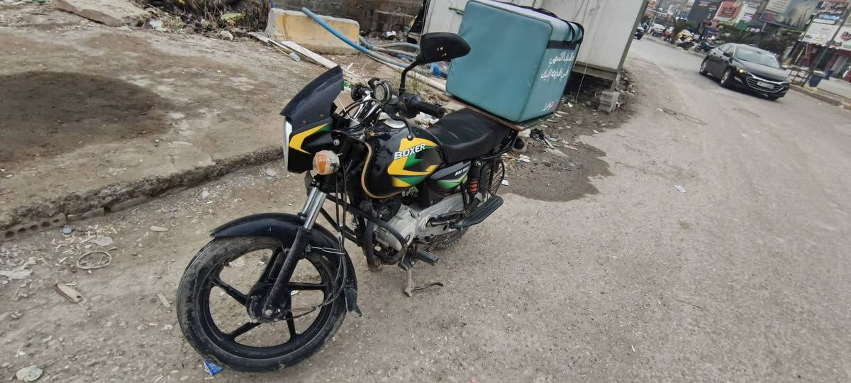 بوكسر للبيع موديل ٢١ سنويه ديالى مكاني بعقوبه تحويل ثاني يوم للاستفسار اتصل  ***********
