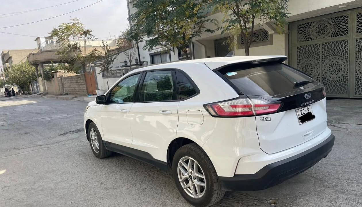 فۆڕد ئیدج مۆدێل 2024 , پێش و پشت کەپسە ڕسمی سۆنەرم داناوە ، دەرگا و چملخی لای سیاق صبوغه لەگەڵ بستێک لێواری بۆنیتی ، شاشە تێسلا و مواصفات se ، رەقەم هەولێرە و سەنەوی نوێیە تا 2032 , داوای 176$ وەرەقە لێدەکەین و مجالێکی کەمی تێدایە…

***********
***********
