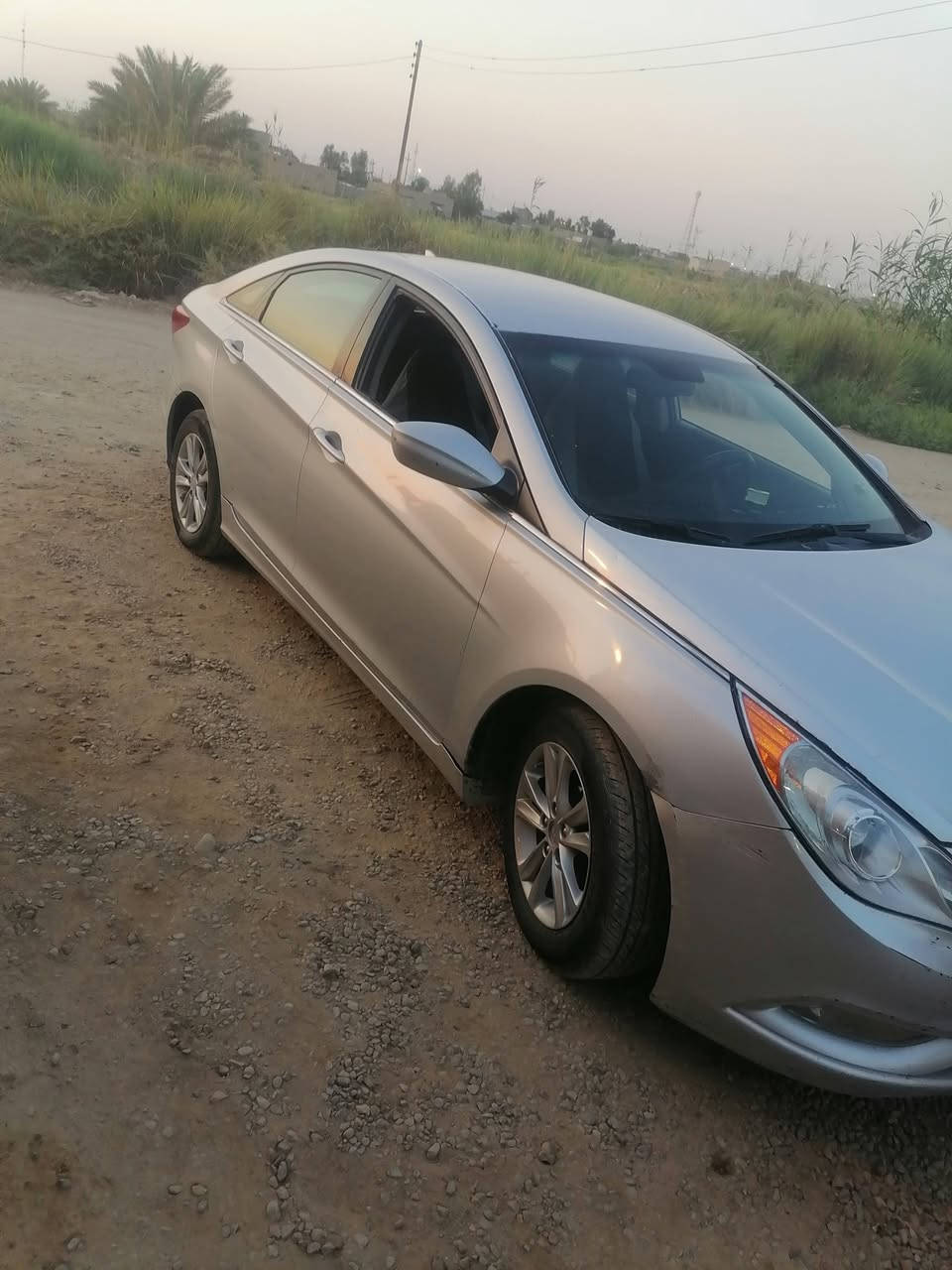 للبيع سوناتا موديل 2012  وراد أمريكي حادث جاملغ وبنيد مكينه 2400 مكينه وكير مكفولات حداديه جديده تخم تاير تبريد ثلج مبدل منضومه كامله مال تبريد رقم بابل سنويه مجدد 2027 مكان السياره ذي قار الفجر السعر 80  كتاب الفحص بالمنشور سياره مكفوله من الكص وكلبه وتجيه
***********
***********

