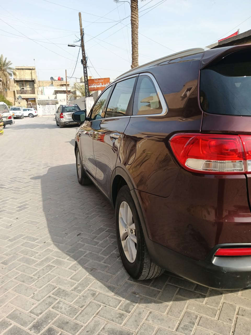 سلام عليكم
سورنتو موديل 18 
حادثهه جاملغ وبنيد بدون دواخل 
وبيهه كلير ب أمريكا 
بدون دواخل لغد شاصي مكفول 
سونار داخل المنشور 
مكينه 6 سلندر 
7 راكب 
سياره جديده واحلا من الصور 
السعر 165
مكان مدينة الصدر 
للاستفسار ***********
