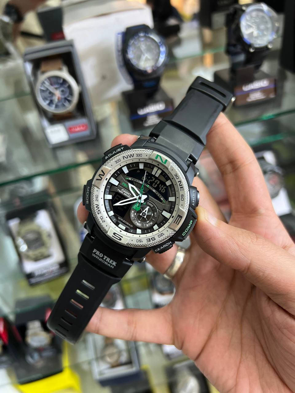 كاسيو بروترك 
جديد / ضمان سنـة 
رقم الموديل PRG-280
قطر السـاعـة 53mm
بوصلة رقمية / درجة حرارة / ستوب ووتش
توقيتات دولية / اضاءة اوتو لايت / تايمـر
-----
العنوان / م الصدر شارع الداخل ق12
للاستفسار *********** واتساب
تليگرام https://t.me/OscarForWatches
#اوسكار #الاصلي_والمضمون_فقط
