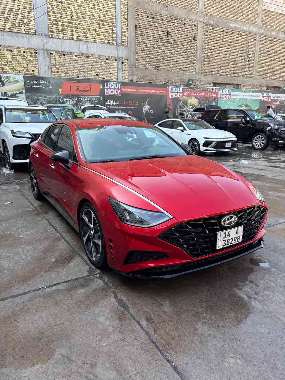 سوناتا موديل 2021 حره باسمي
ضررها بيها سرقة جاملغ واضح بالصور 
ماشيه 54 km
محرك 1600 توربو 
سعر 168 وبي مجال 

اتصال
0788 394 1927
واتساب 
*********** البصرة, العراق
