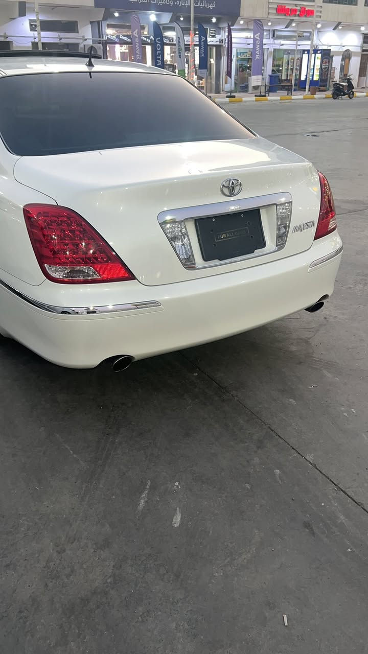 اسلام عليكم
ماجستة 
2007
متومة طبق الاصل 
اربع دكم
كص بس قمارة
السعر 75 وبيهة مجال 
الاستفسار الاتصال: ***********
