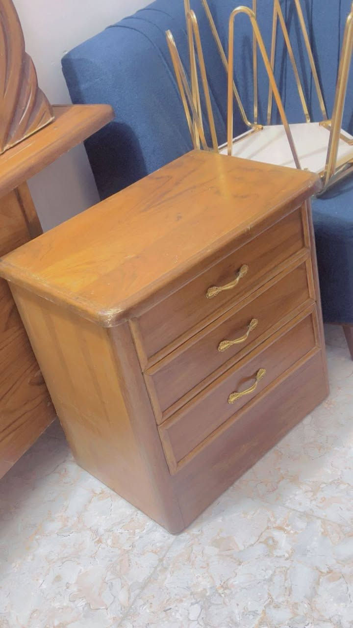 غرفه نضيفه ام 6 ملحق. تكمه وجبيره سعرها ٧٥٠ وبيها مجال أن شالله مكاني بغداد


**إذا كنت صاحب هذا الإعلان وتريد حذفه لأي سبب، رجاءا أرسل رسالة إلى الدعم الفني**